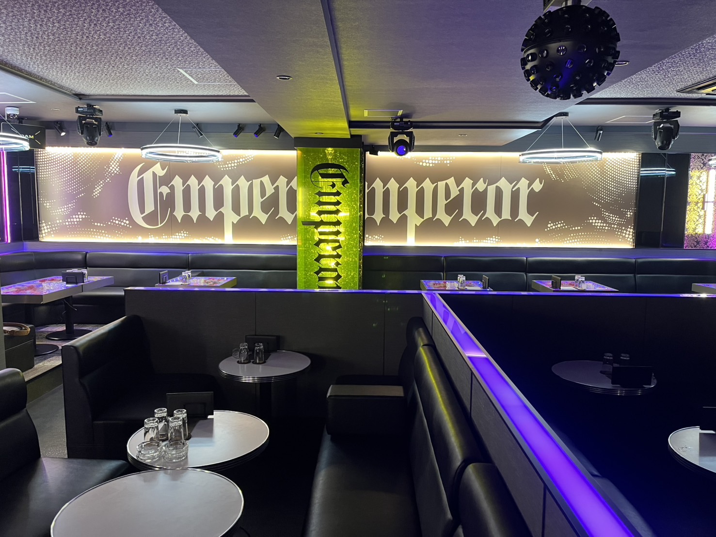 高松 ホスト CLUB EMPEROR店内1