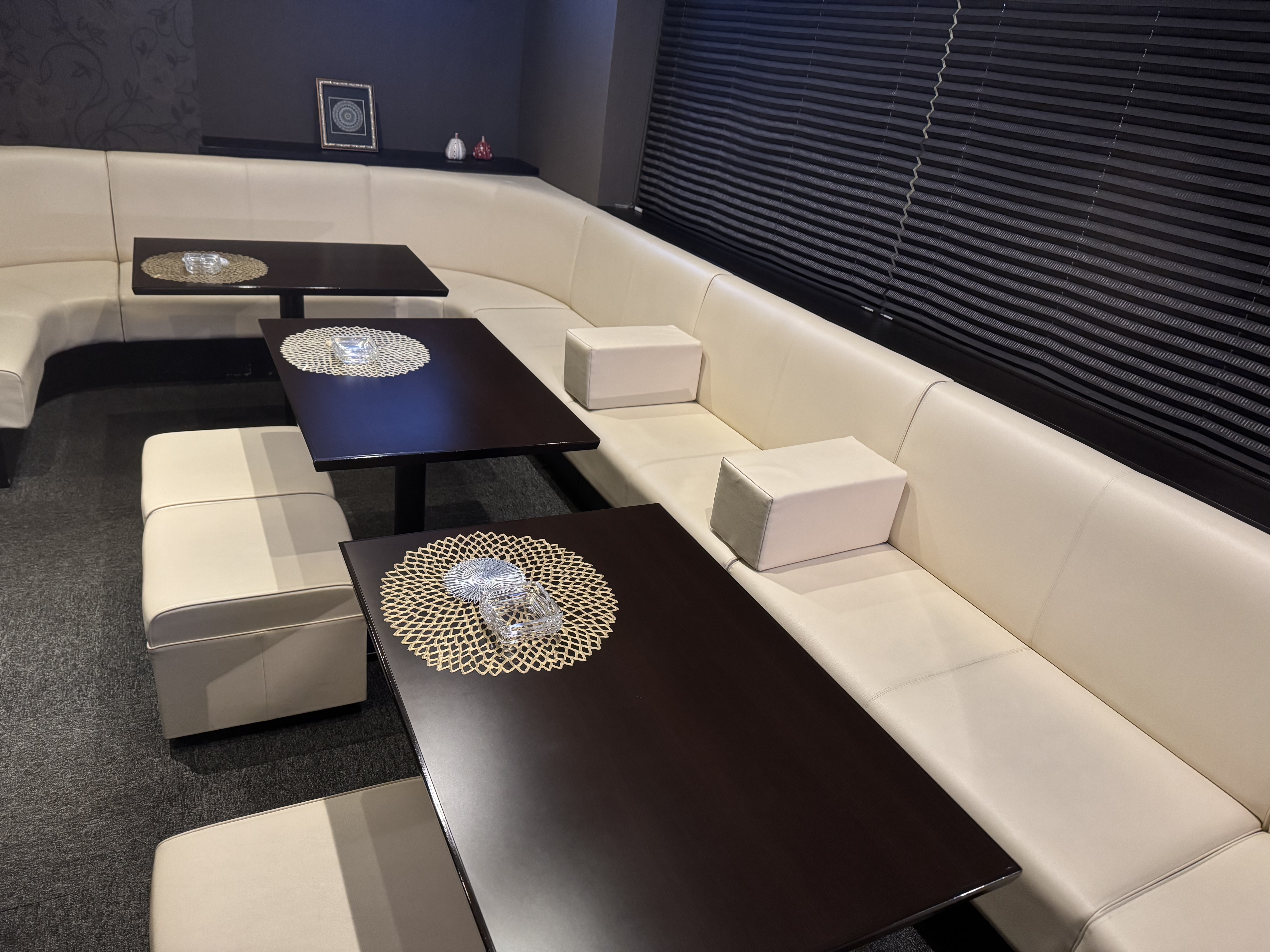  スナック Salon de Feliz店内3