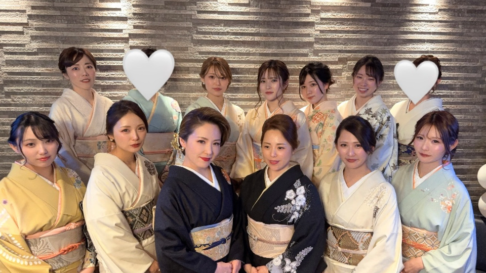 ６周年のお祝いにたくさんのご来店お祝い 本当にありがとうございました🥂✨🤍