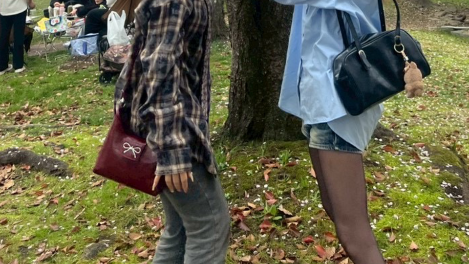 向かい合ってるゆあまり✨桜見に行ったのに桜は？