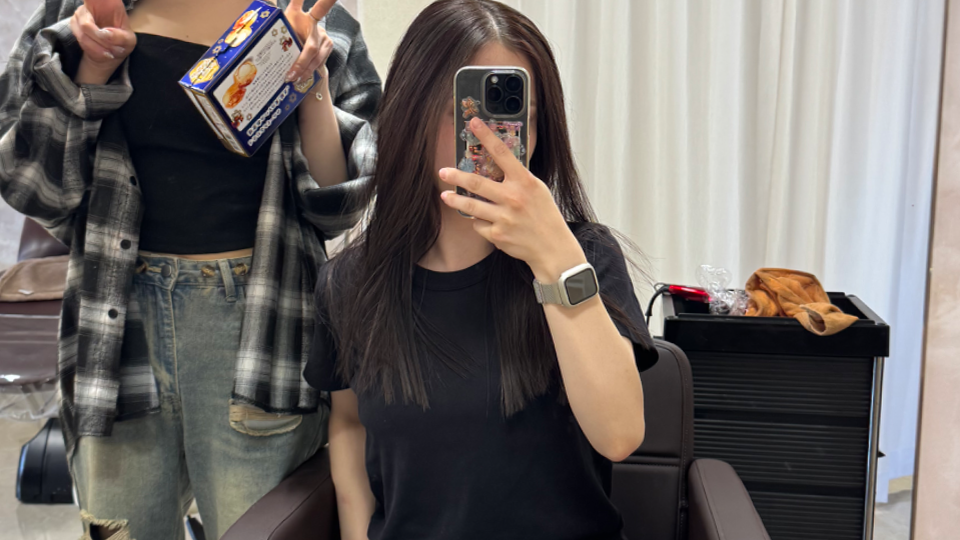 ブリーチってすぐ色抜けるの忘れてた^^;友達が美容師で良かった本当😅
