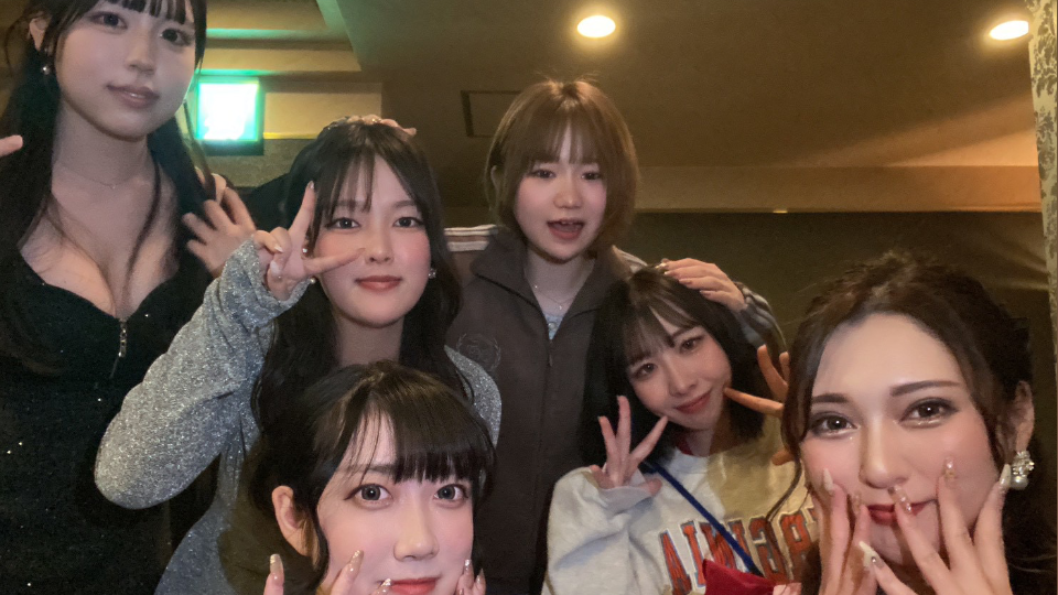 Eve誕生日おめでとう🥳10周年一緒にお祝いしよー！🩵