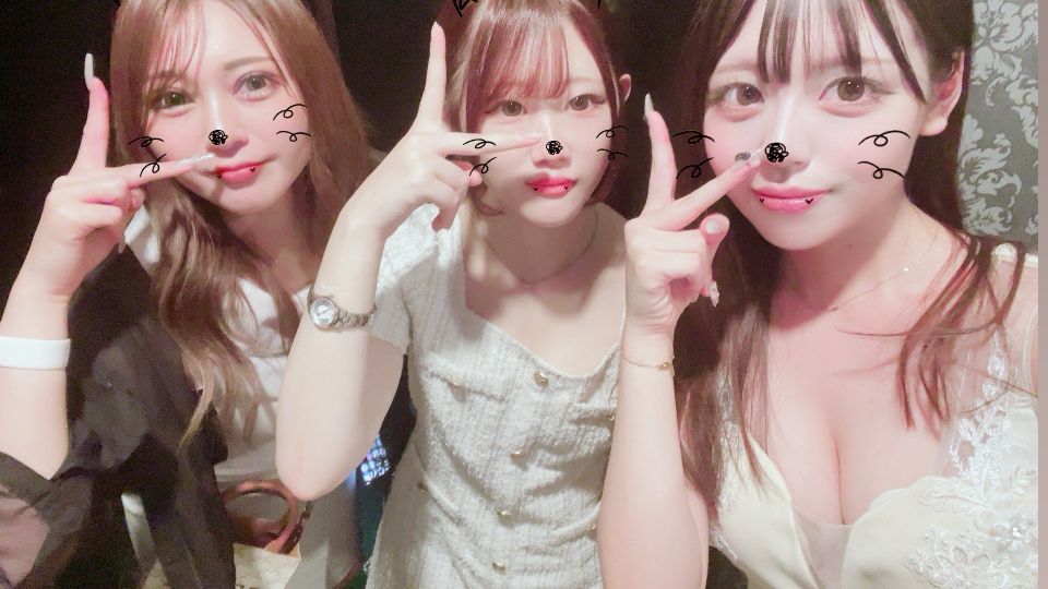 " 𝗛𝗮𝗹𝗹𝗼𝘄𝗲𝗲𝗻🎃目前に𝗘𝘃𝗲の子たち一斉ダイエット🐷開始されました🤝🏻❕"