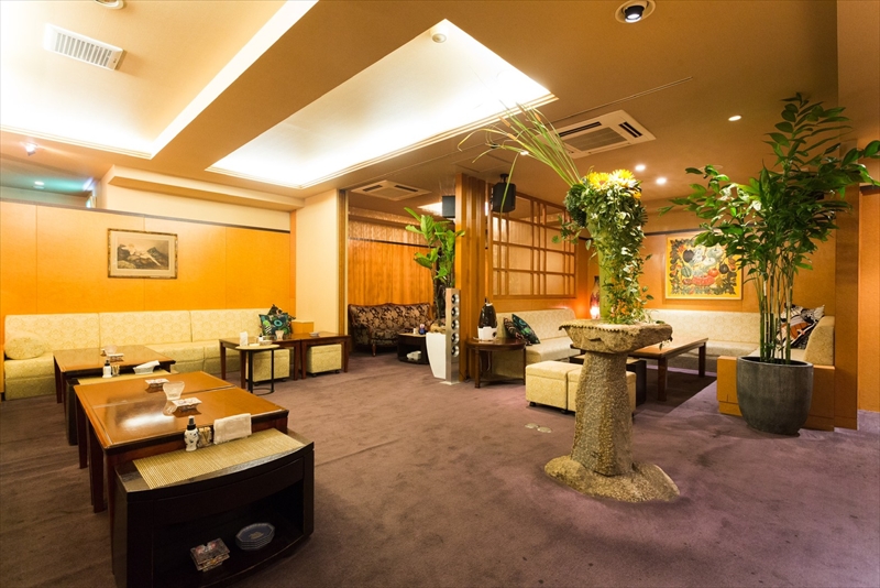 ラウンジ クラブ国桜店内2