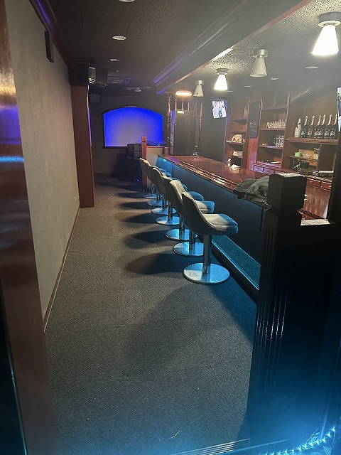 高松 ガールズバー LAYER SUN店内1