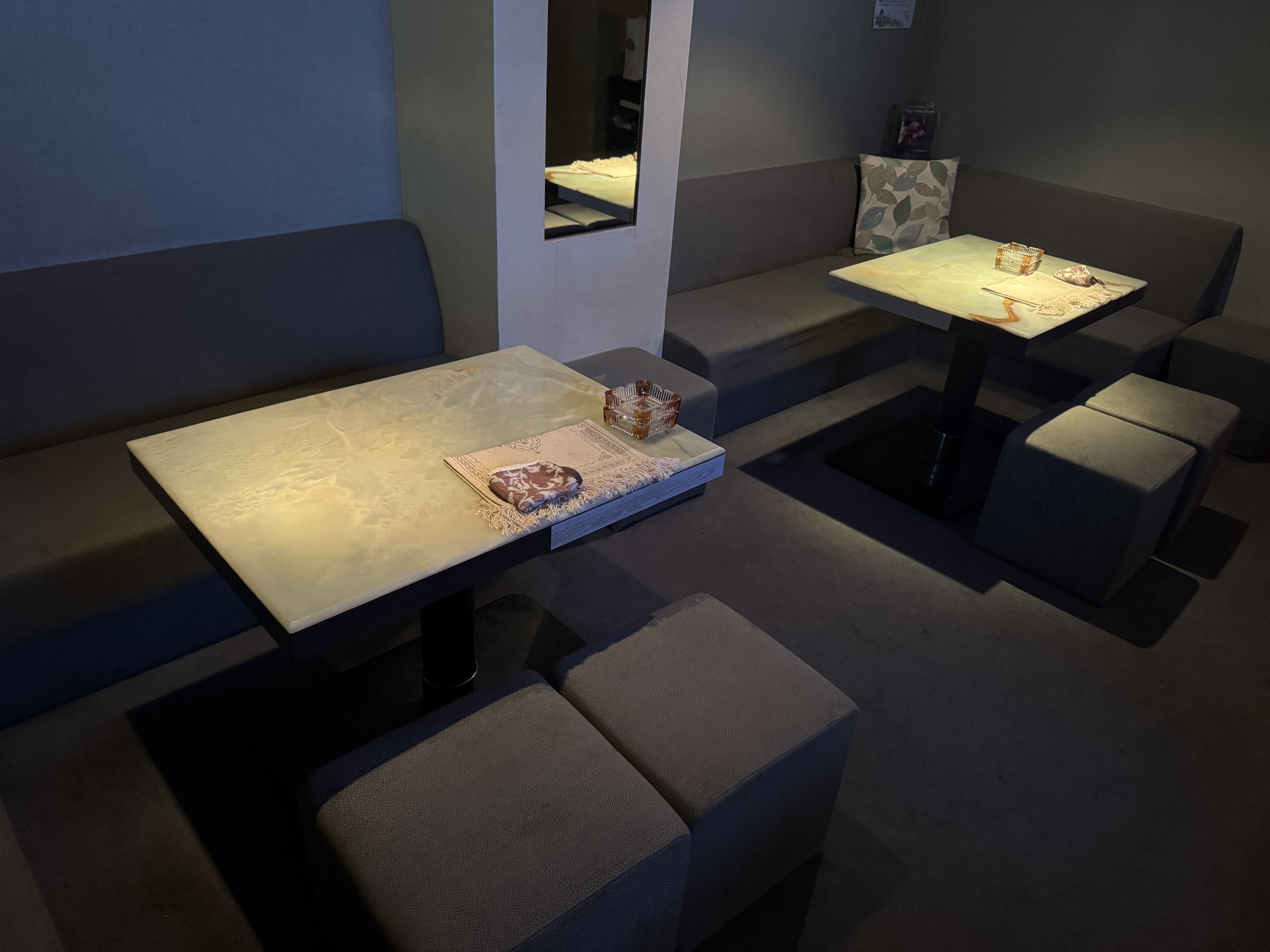  スナック Leaf店内2