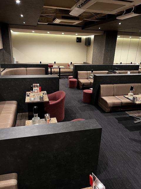 高松 キャバクラ CLUB NOIR店内2