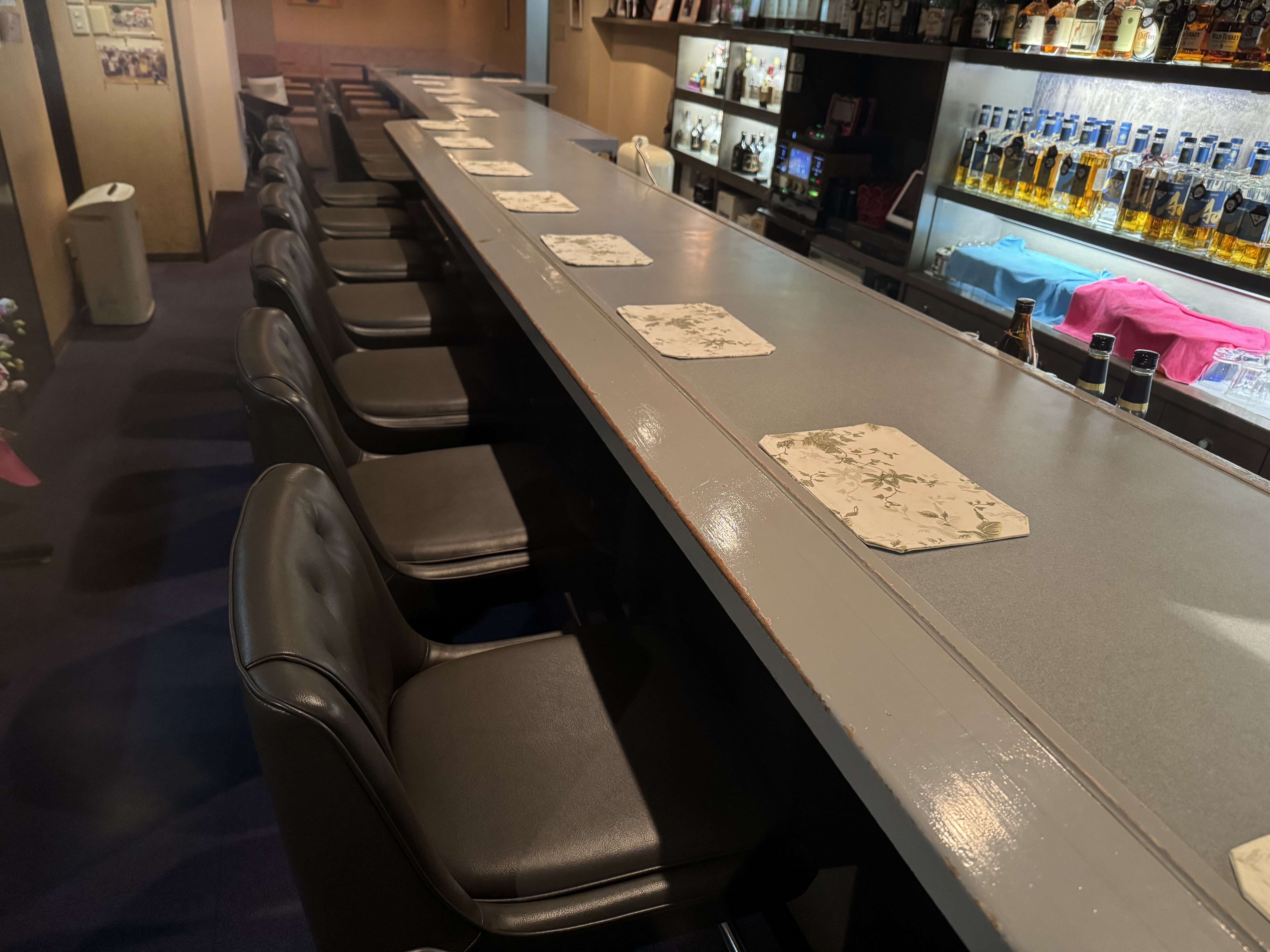  スナック 嵯峨野店内1