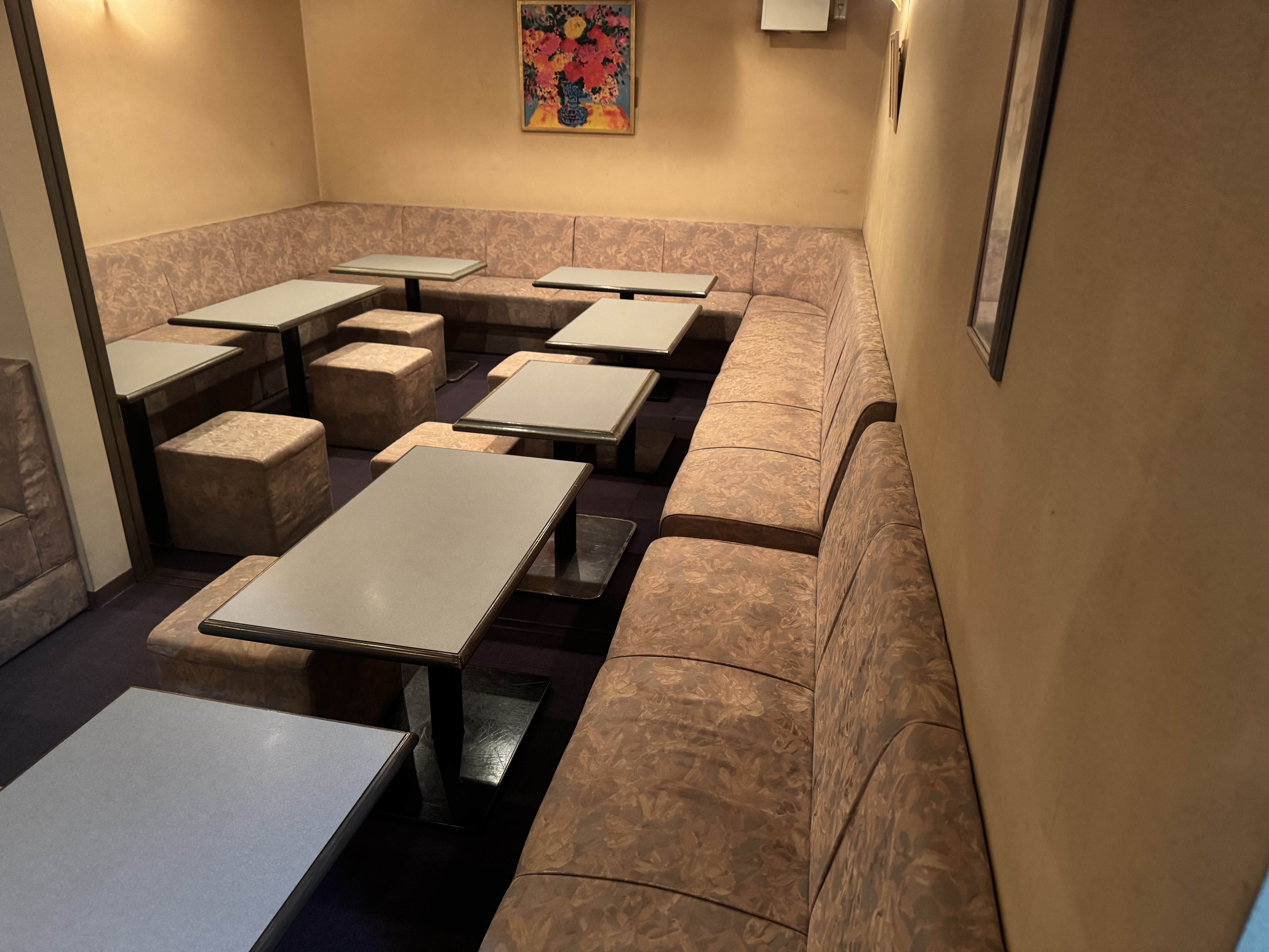  スナック 嵯峨野店内2