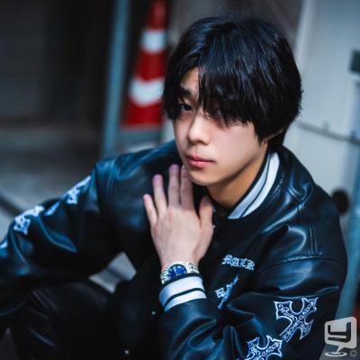 ホストDestiny acro