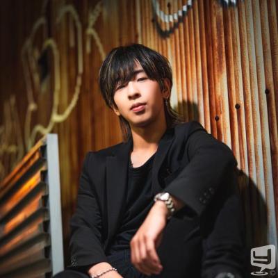 ホストDestiny acro